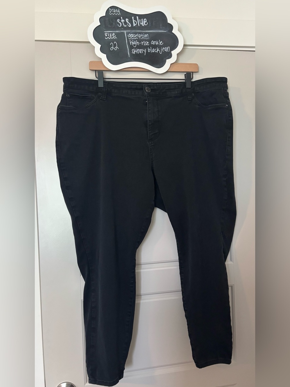 STS Blue Women’s Black Skinny Jeans